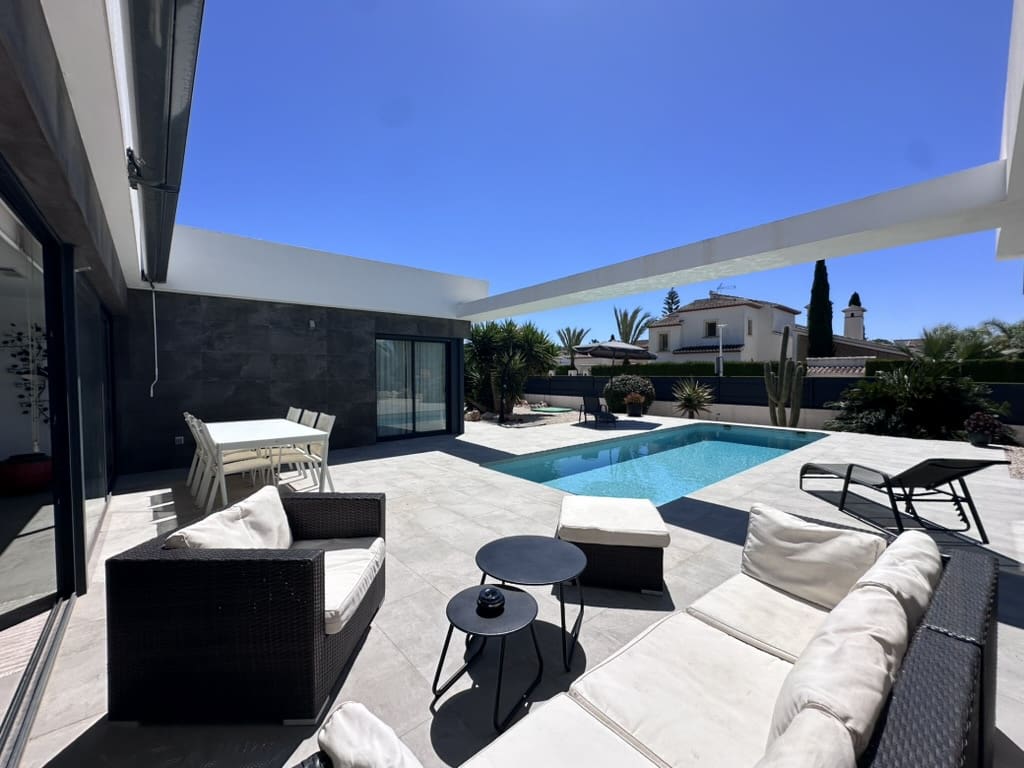 3 camera da letto Villa in vendita in Javea / Xabia con piscina garage - 1.150.000 € (Rif: 9905006)