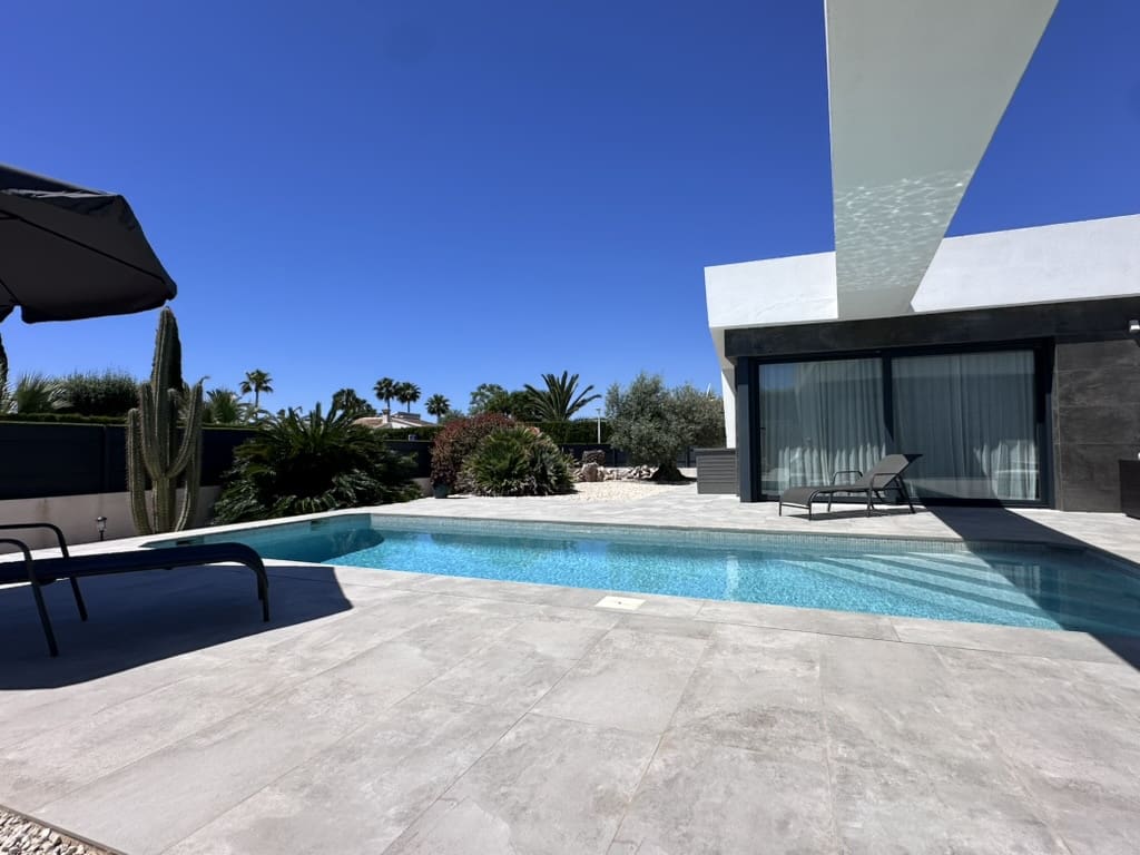 3 camera da letto Villa in vendita in Javea / Xabia con piscina garage - 1.150.000 € (Rif: 9905006)