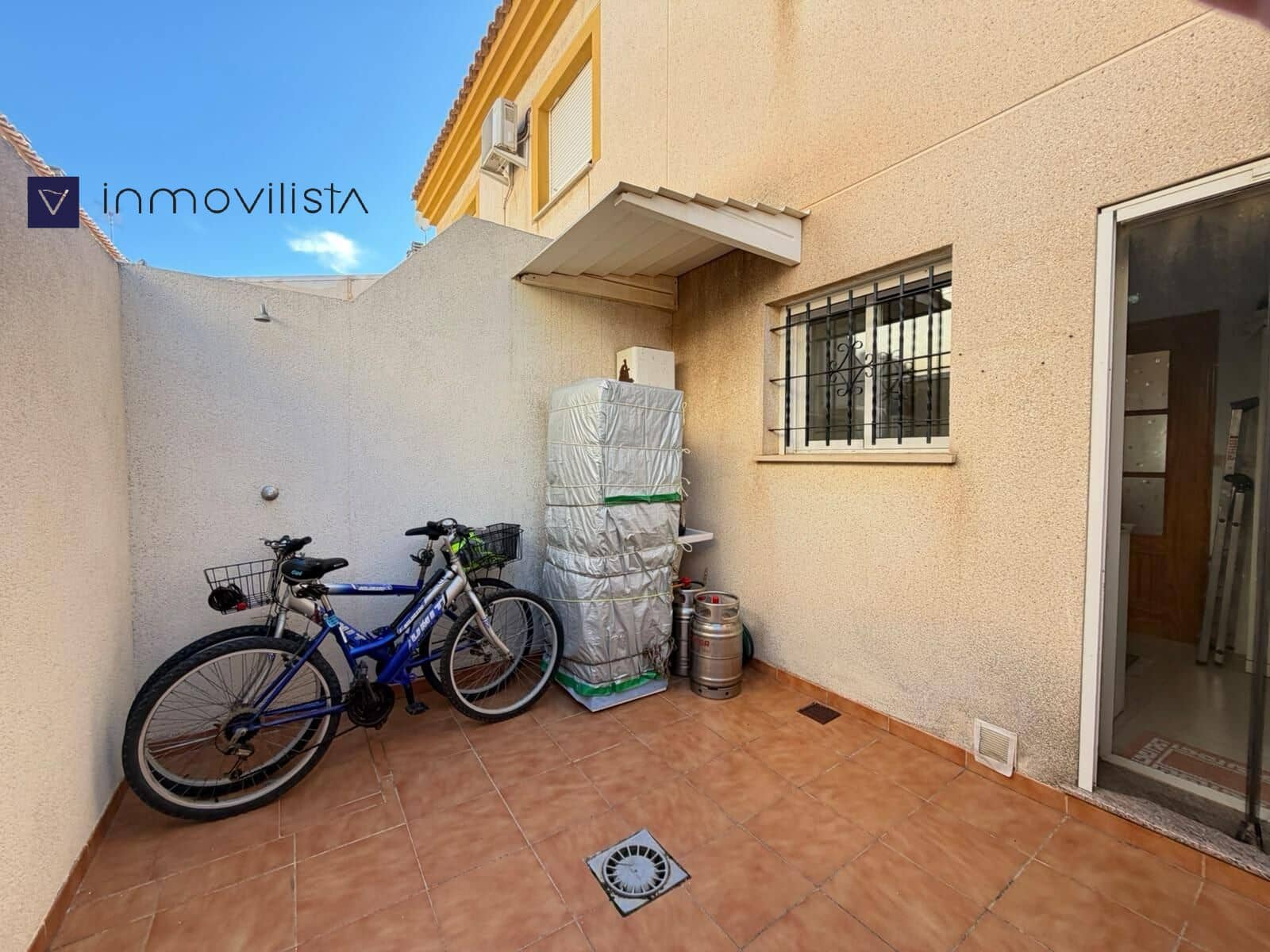 2 soveværelse Rækkehus til salg i Santiago de la Ribera med swimmingpool garage - € 170.000 (Ref: 10168599)