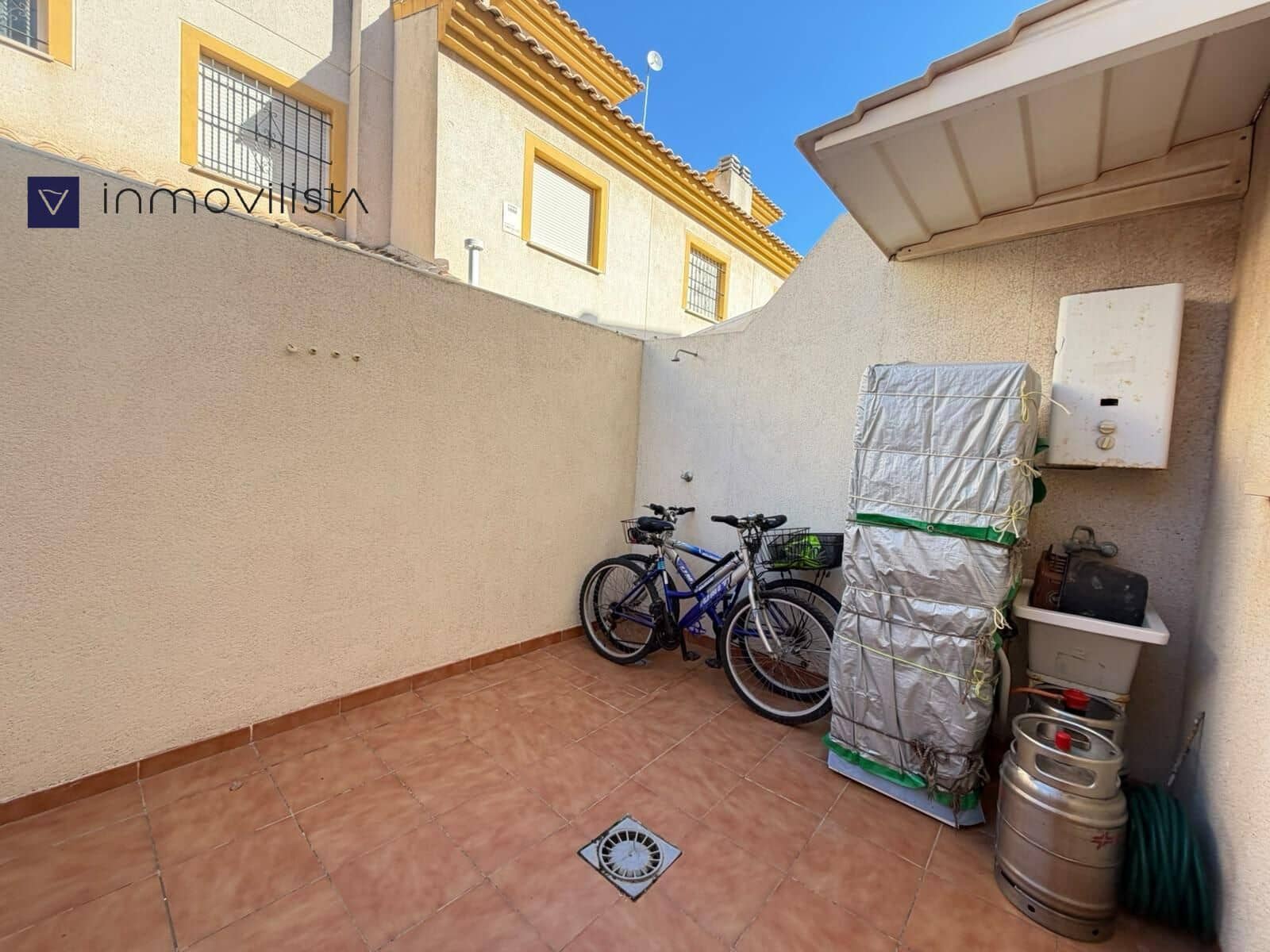 2 soveværelse Rækkehus til salg i Santiago de la Ribera med swimmingpool garage - € 170.000 (Ref: 10168599)