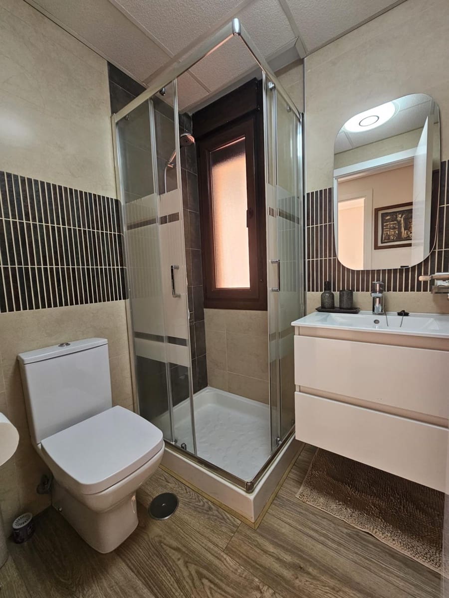 3 bedroom Apartment for sale in Los Alcazares - € 249,000 (Ref: 9832095)