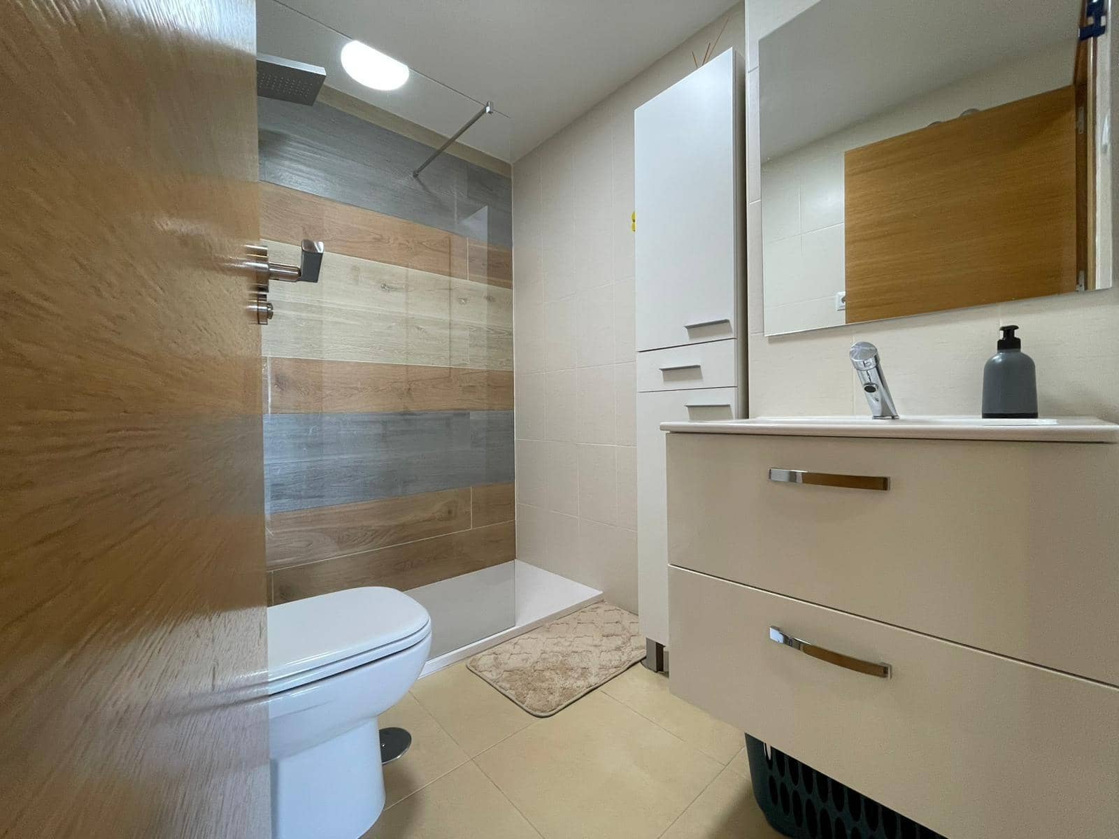 2 bedroom Flat for rent in Roldan - € 700 (Ref: 9839404)