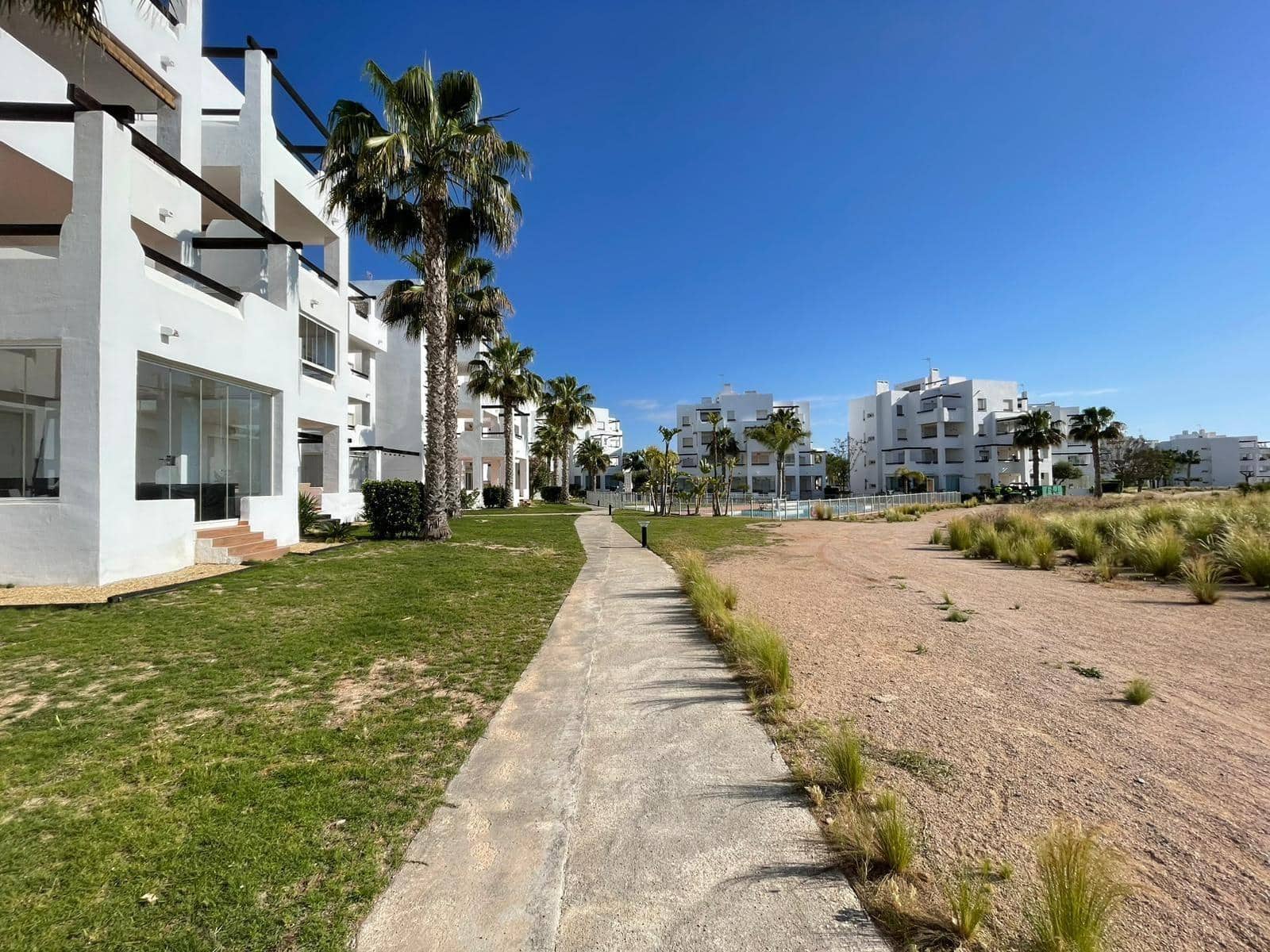 2 bedroom Flat for rent in Roldan - € 700 (Ref: 9839404)