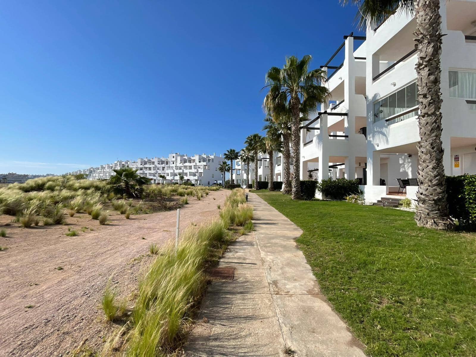2 bedroom Flat for rent in Roldan - € 700 (Ref: 9839404)