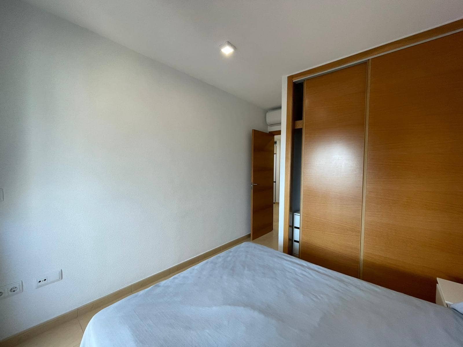 2 bedroom Flat for rent in Roldan - € 700 (Ref: 9839404)