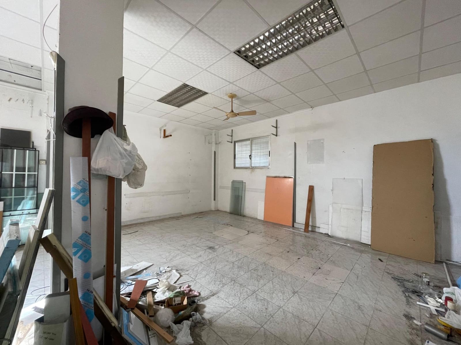 Commercial for rent in Santiago de la Ribera - € 600 (Ref: 9839405)