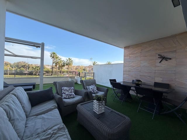 2 soveværelse Lejlighed til salg i Mil Palmeras, Pilar de la Horadada med garage - € 388.000 (Ref: 9839407)