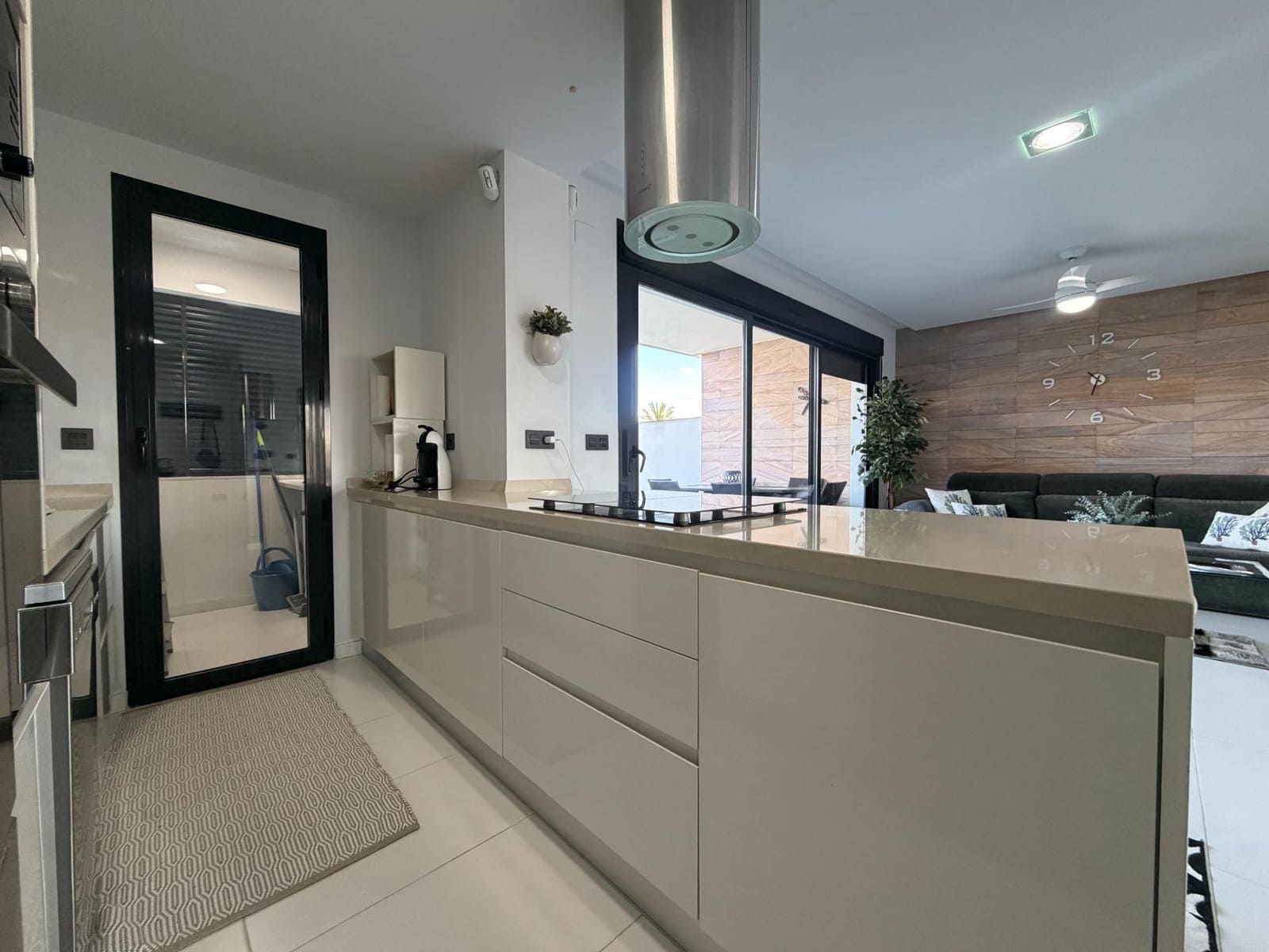 2 bedroom Flat for sale in Pilar de la Horadada with garage - € 388,000 (Ref: 9839407)