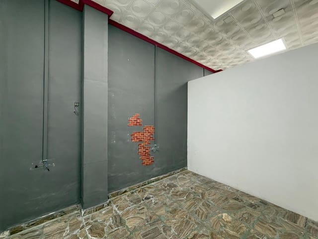 Commercial for rent in San Pedro del Pinatar - € 600 (Ref: 9839408)
