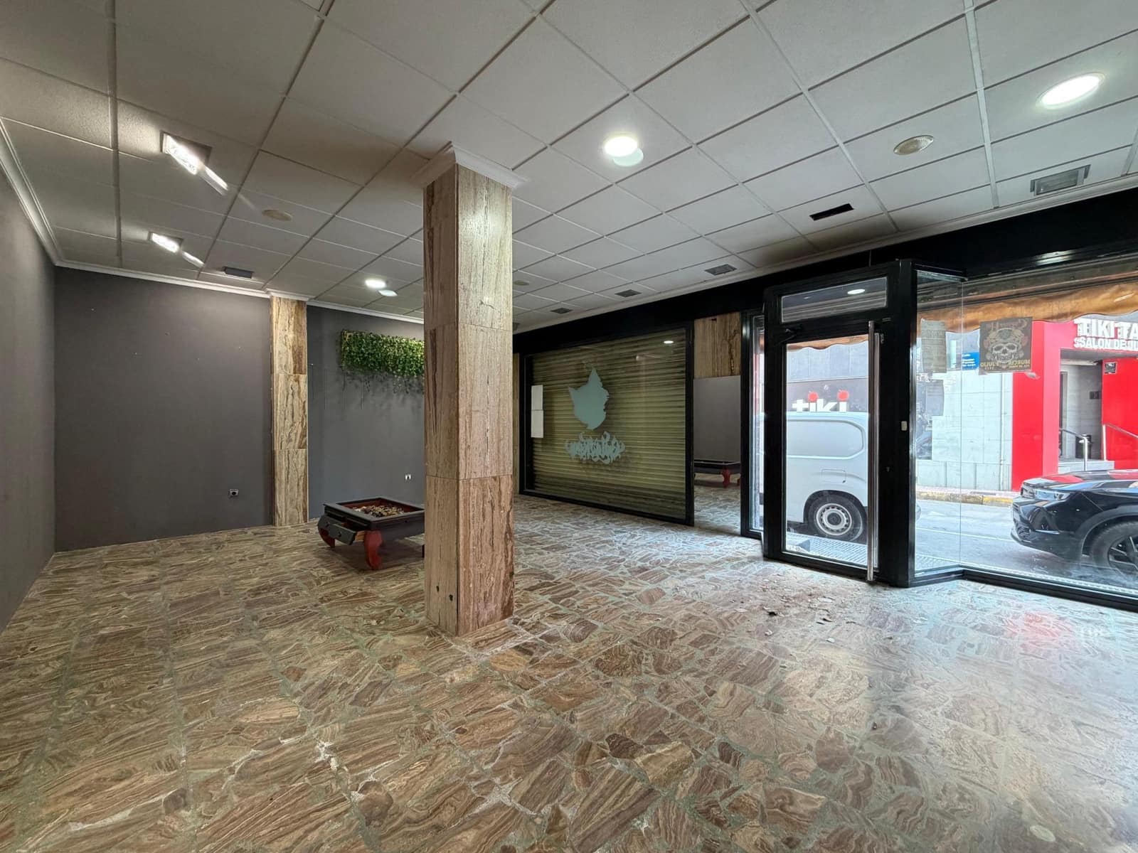 Commercial for rent in San Pedro del Pinatar - € 600 (Ref: 9839408)