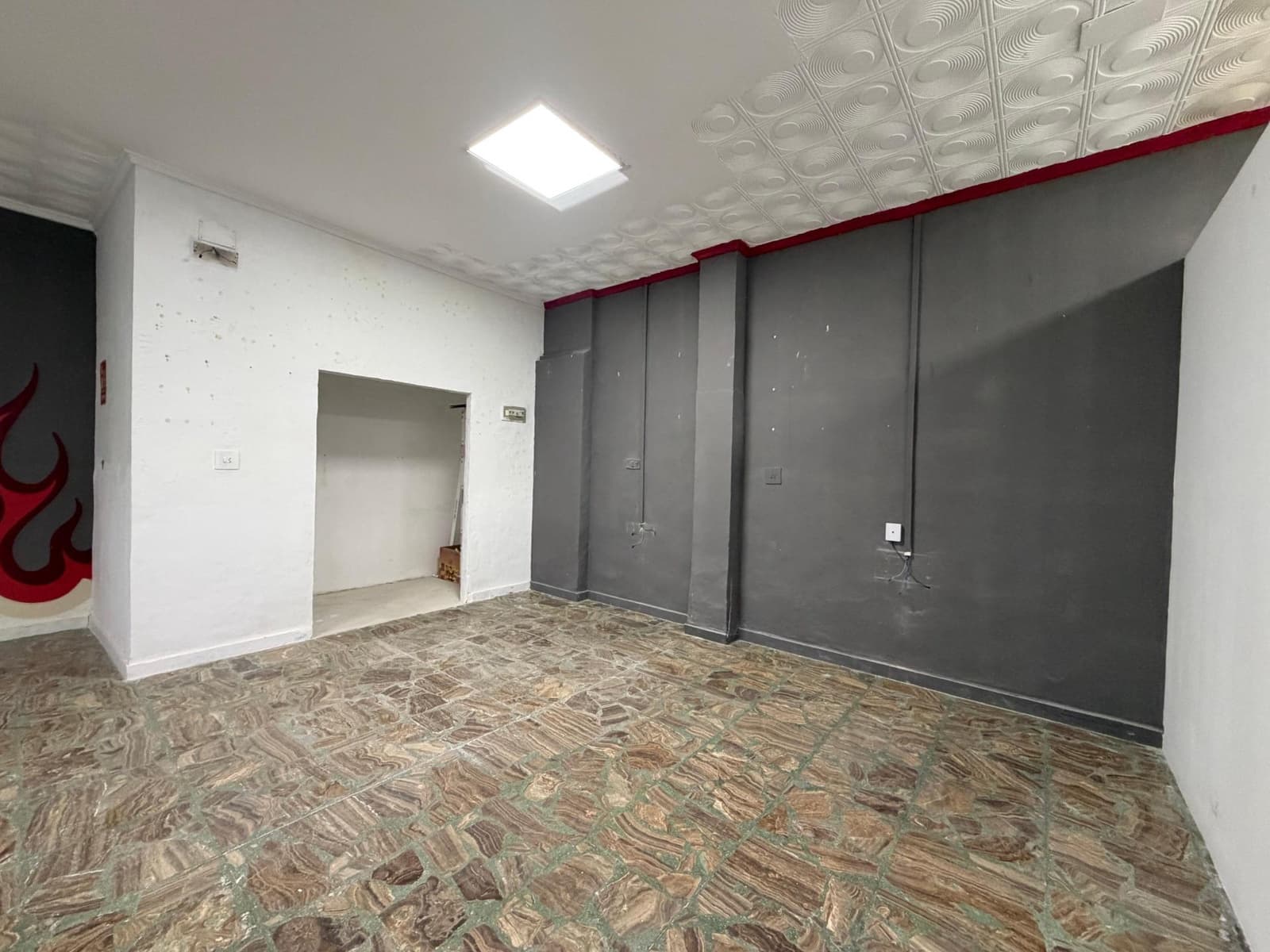 Commercial for rent in San Pedro del Pinatar - € 600 (Ref: 9839408)