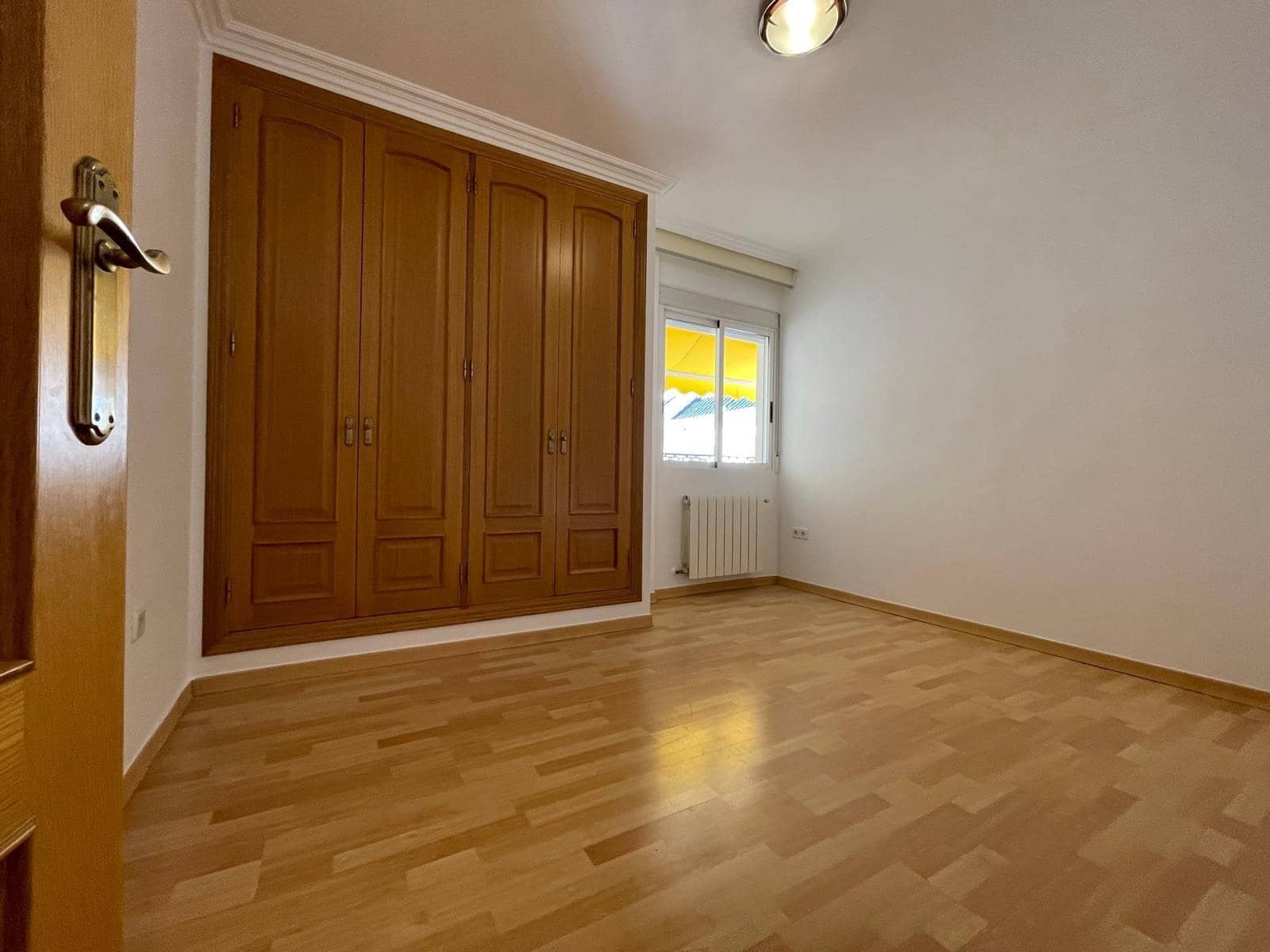 5 bedroom Flat for rent in Santiago de la Ribera with garage - € 1,200 (Ref: 9839410)