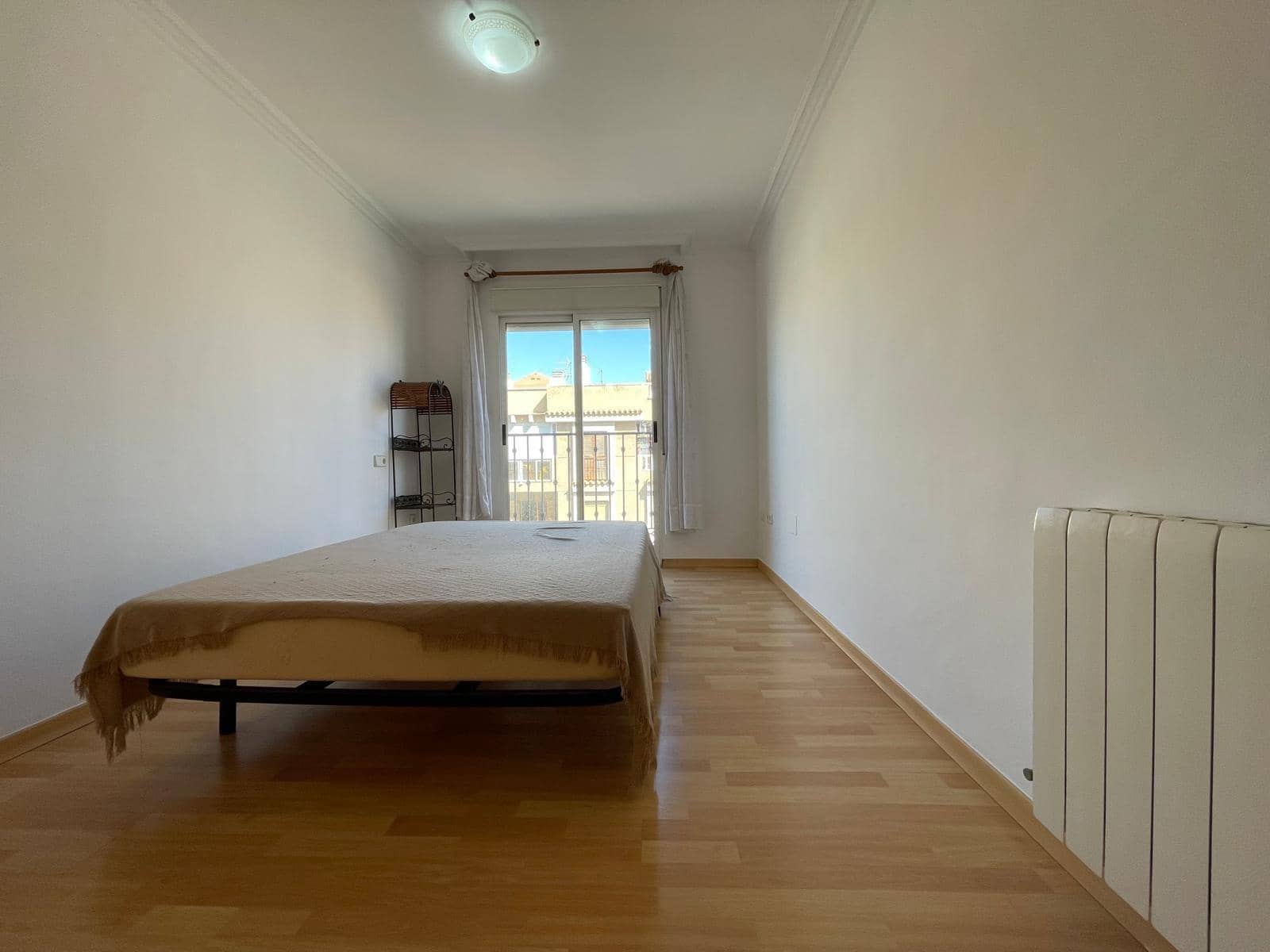 5 bedroom Flat for rent in Santiago de la Ribera with garage - € 1,200 (Ref: 9839410)