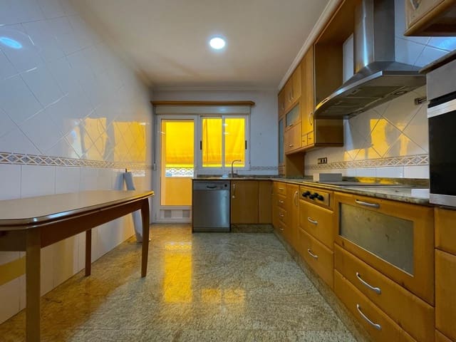 Piso de 5 habitaciones en Santiago de la Ribera, San Javier en alquiler con garaje - 1.200 € (Ref: 9839410)