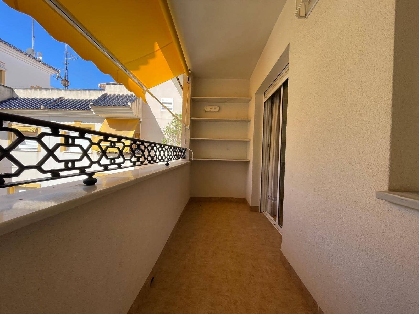 5 bedroom Flat for rent in Santiago de la Ribera with garage - € 1,200 (Ref: 9839410)