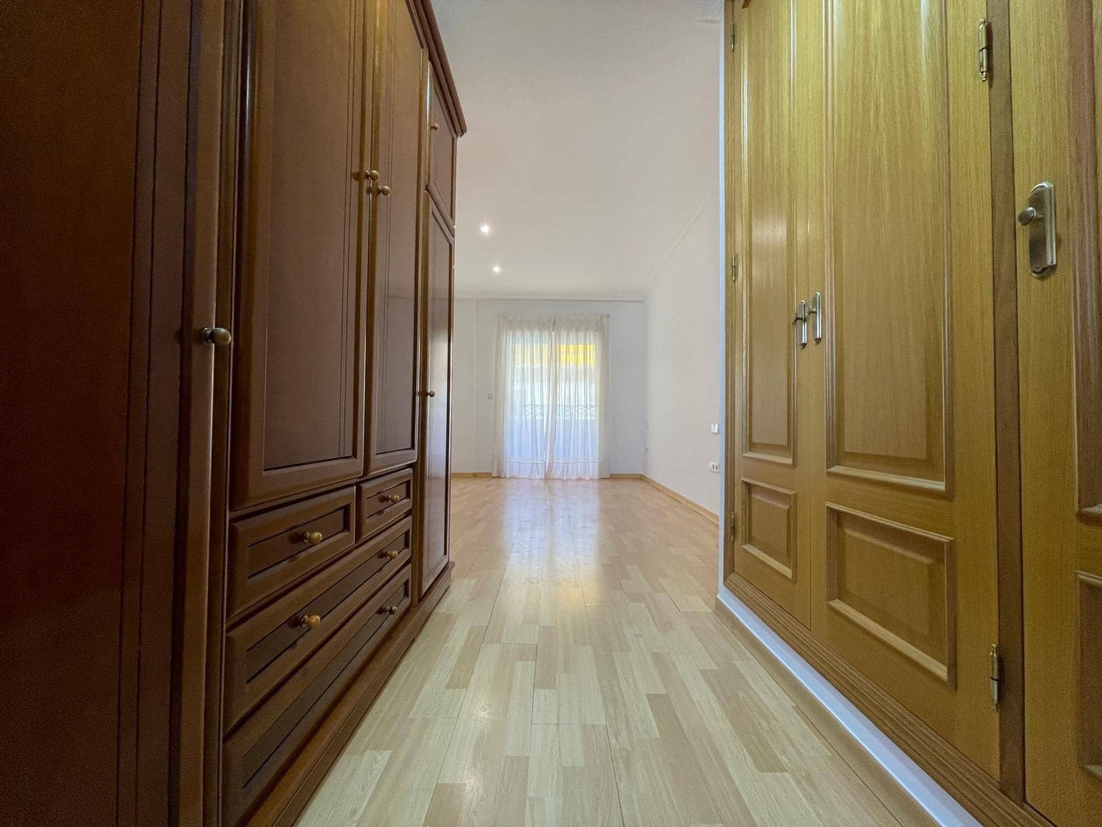 5 bedroom Flat for rent in Santiago de la Ribera with garage - € 1,200 (Ref: 9839410)