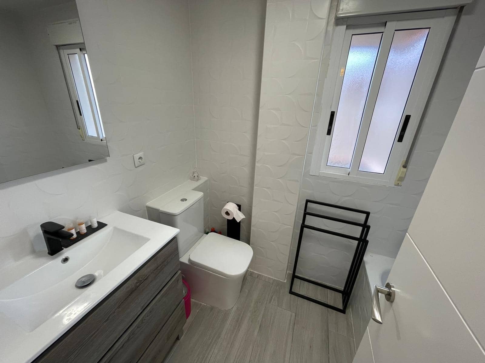 2 bedroom Apartment for rent in Santiago de la Ribera with garage - € 850 (Ref: 9839413)
