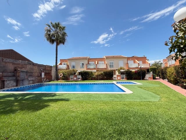 4 makuuhuone Rivitalo myytävänä paikassa San Javier - 285 000 € (Ref: 9843618)