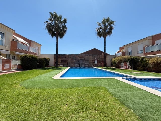 4 makuuhuone Rivitalo myytävänä paikassa San Javier - 285 000 € (Ref: 9843618)