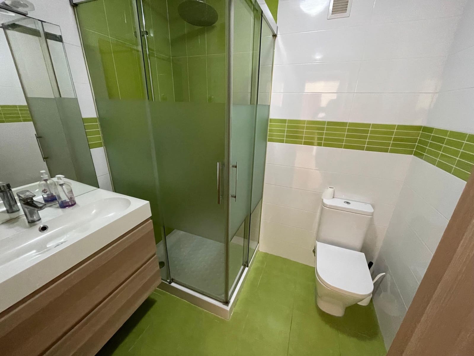 2 slaapkamer Penthouse te huur in Santiago de la Ribera met garage - € 1.950 (Ref: 9843619)