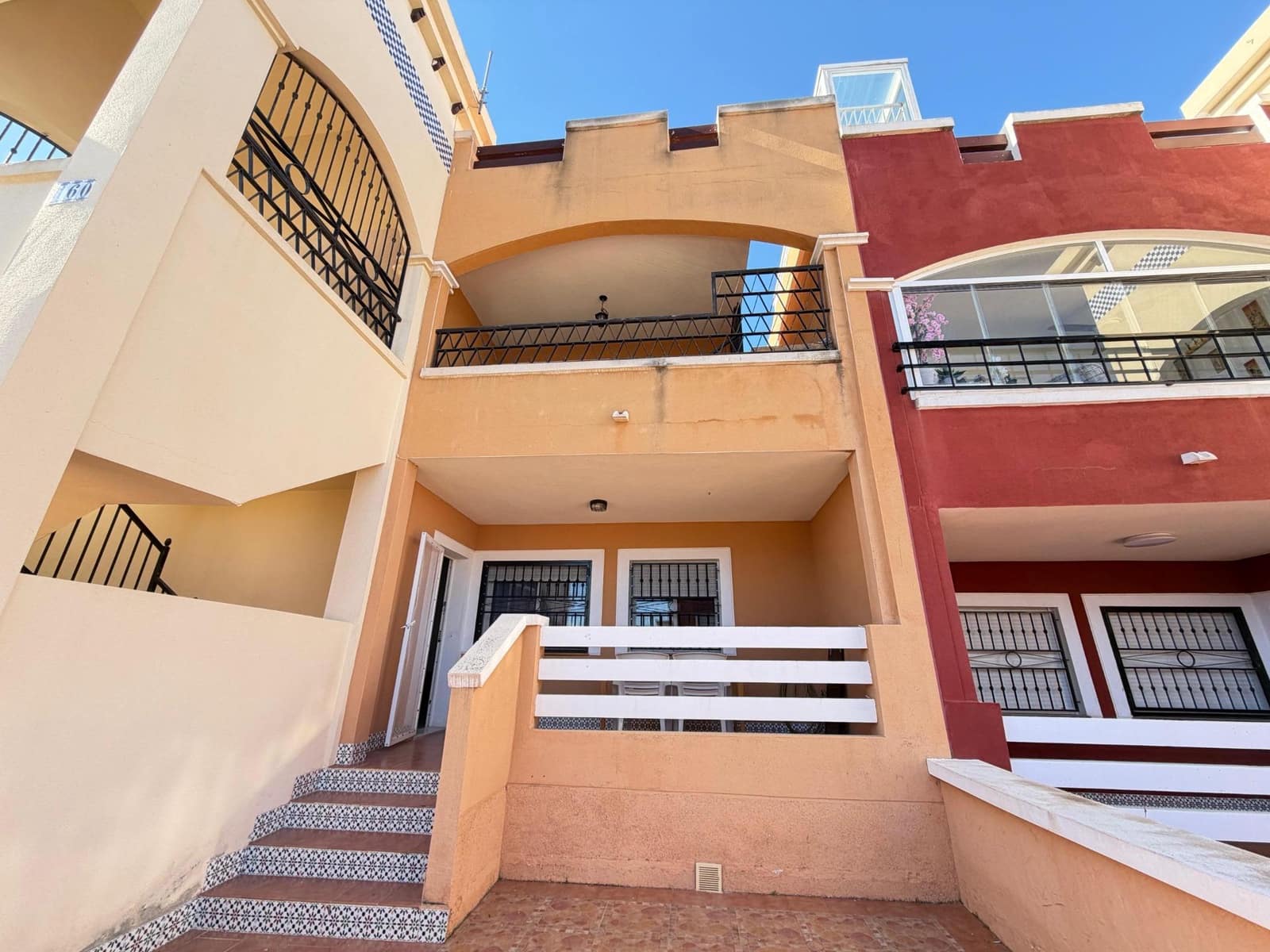 2 bedroom Apartment for rent in Los Altos with pool - € 950 (Ref: 9846546)