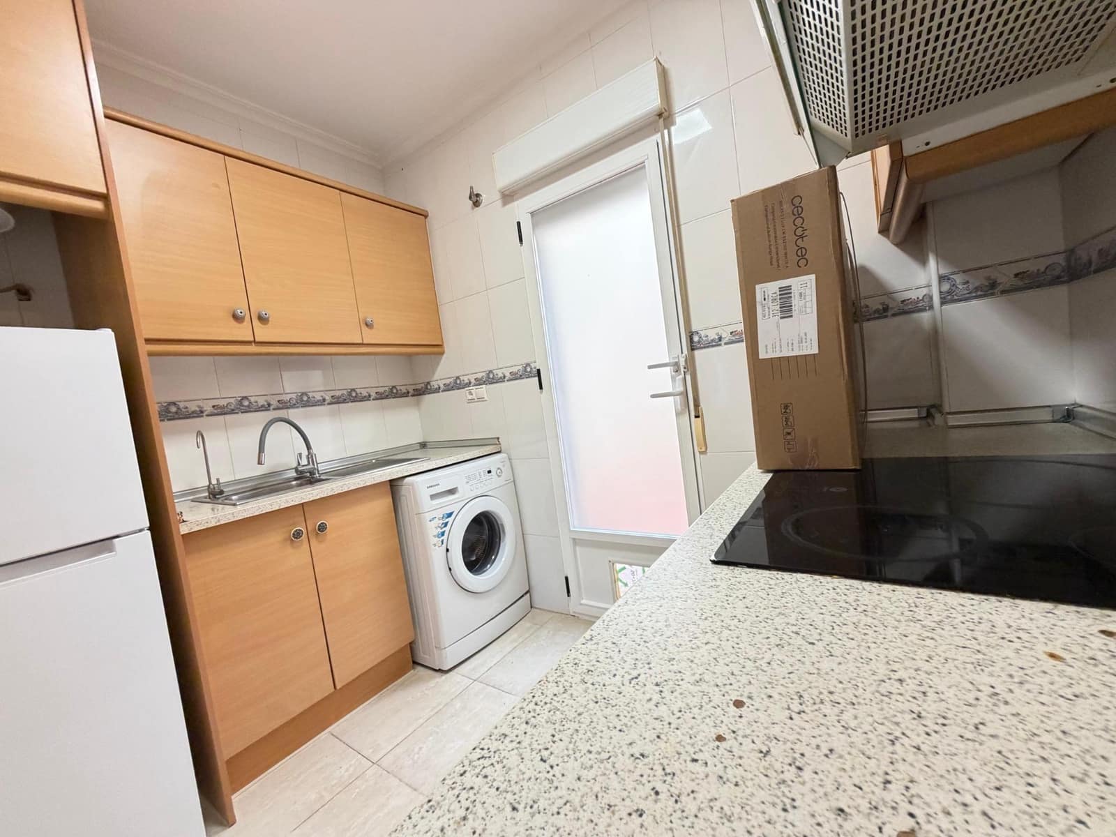 2 bedroom Apartment for rent in Los Altos with pool - € 950 (Ref: 9846546)