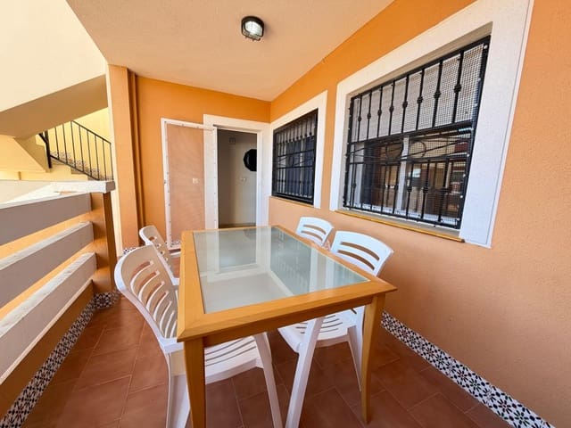 2 makuuhuone Huoneisto vuokrattavana paikassa Los Altos mukana uima-altaan - 950 € (Ref: 9846546)