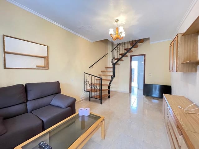 2 quarto Apartamento para arrendar em Los Alcázares - 750 € (Ref: 9860214)