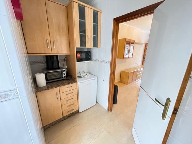 2 quarto Apartamento para arrendar em Los Alcázares - 750 € (Ref: 9860214)