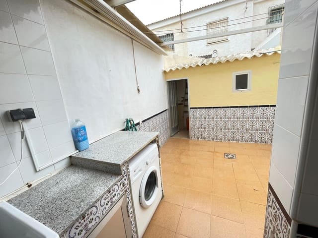 2 quarto Apartamento para arrendar em Los Alcázares - 750 € (Ref: 9860214)