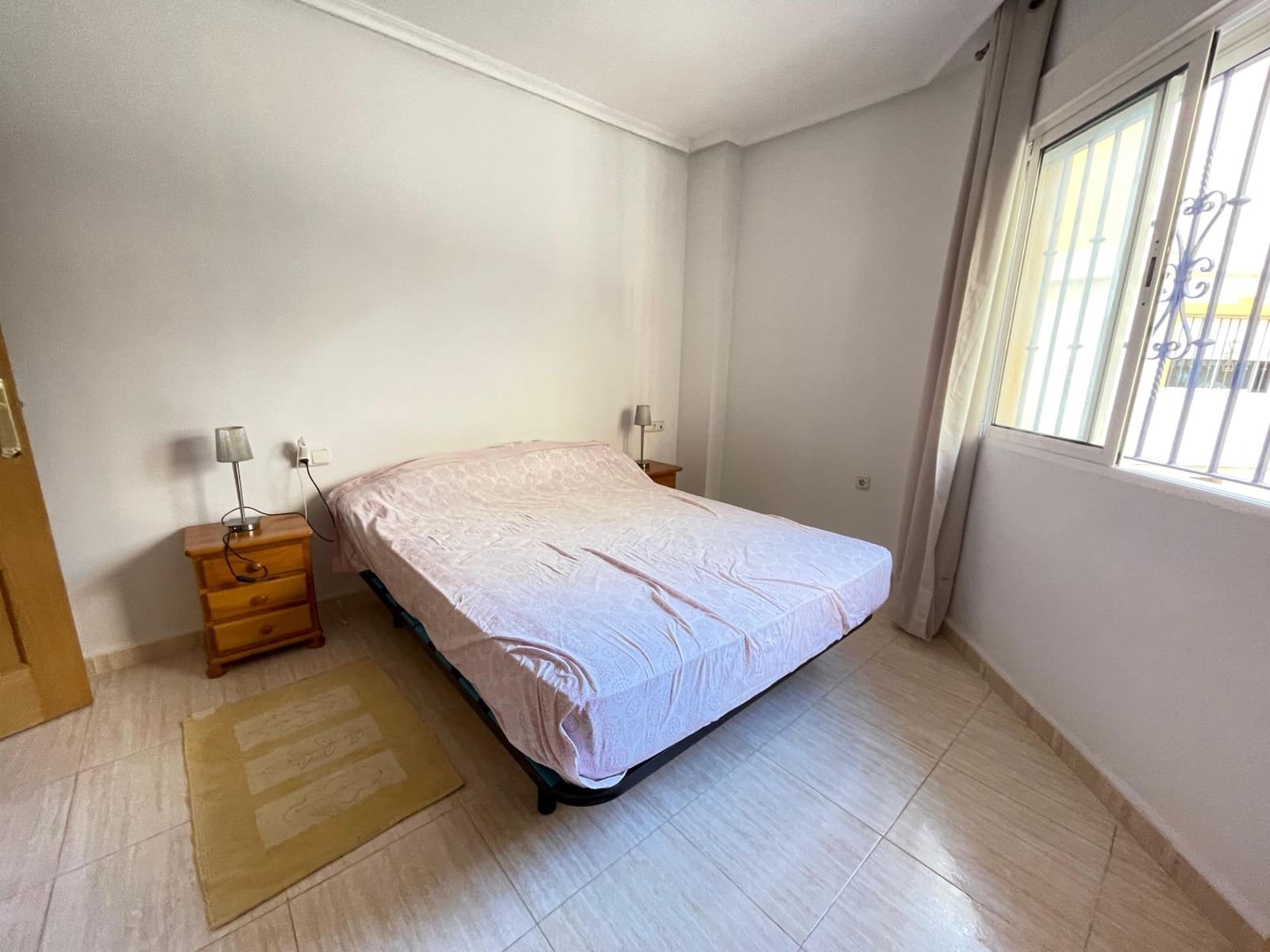 2 soveværelse Lejlighed til leje i San Pedro del Pinatar - € 650 (Ref: 9868700)