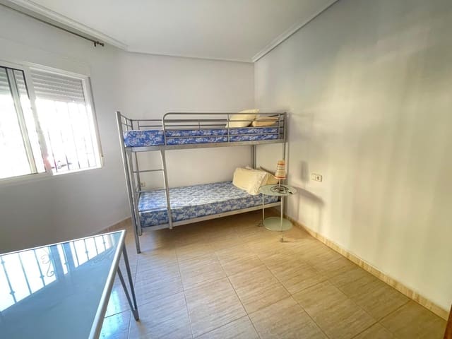 2 soveværelse Lejlighed til leje i San Pedro del Pinatar - € 650 (Ref: 9868700)