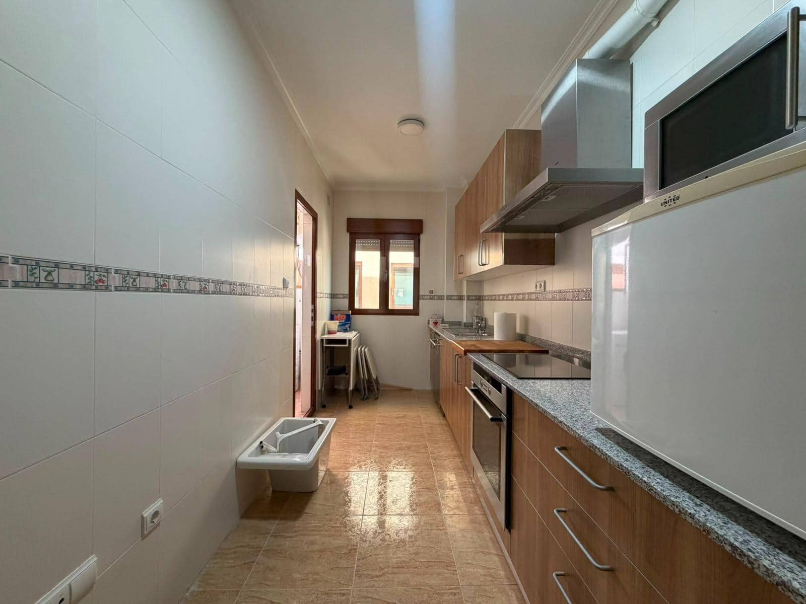 2 soverom Leilighet til leie i Los Alcazares - € 680 (Ref: 9884940)