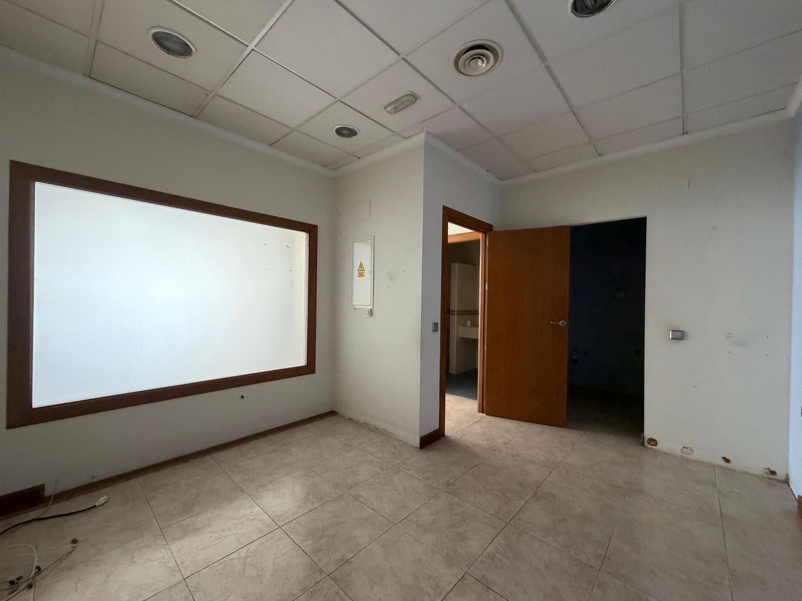 Commerciale da affittare in Pilar de la Horadada - 380 € (Rif: 9894013)