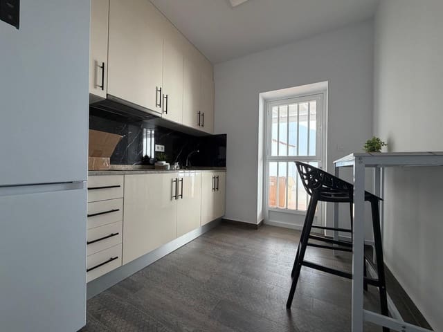 3 makuuhuone Omakotitalo vuokrattavana paikassa San Javier mukana uima-altaan - 1 500 € (Ref: 9894019)
