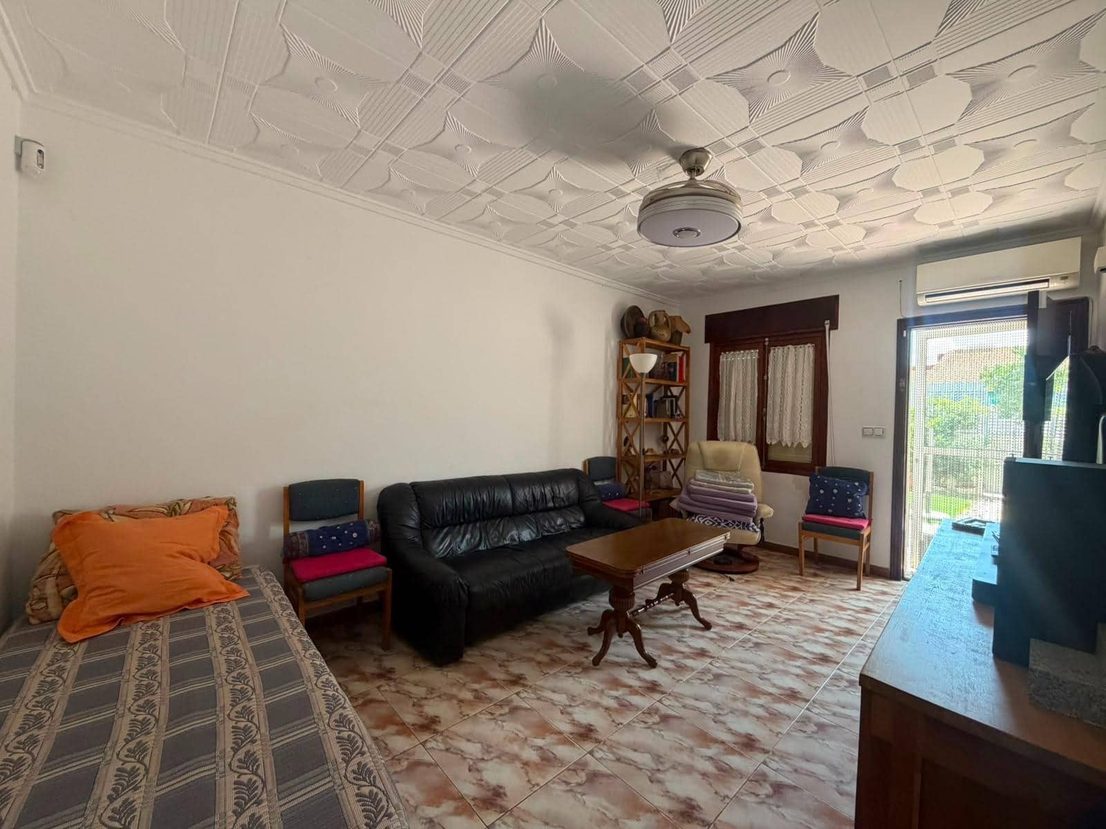 3 soverom Leilighet til leie i Santiago de la Ribera - € 900 (Ref: 9904107)