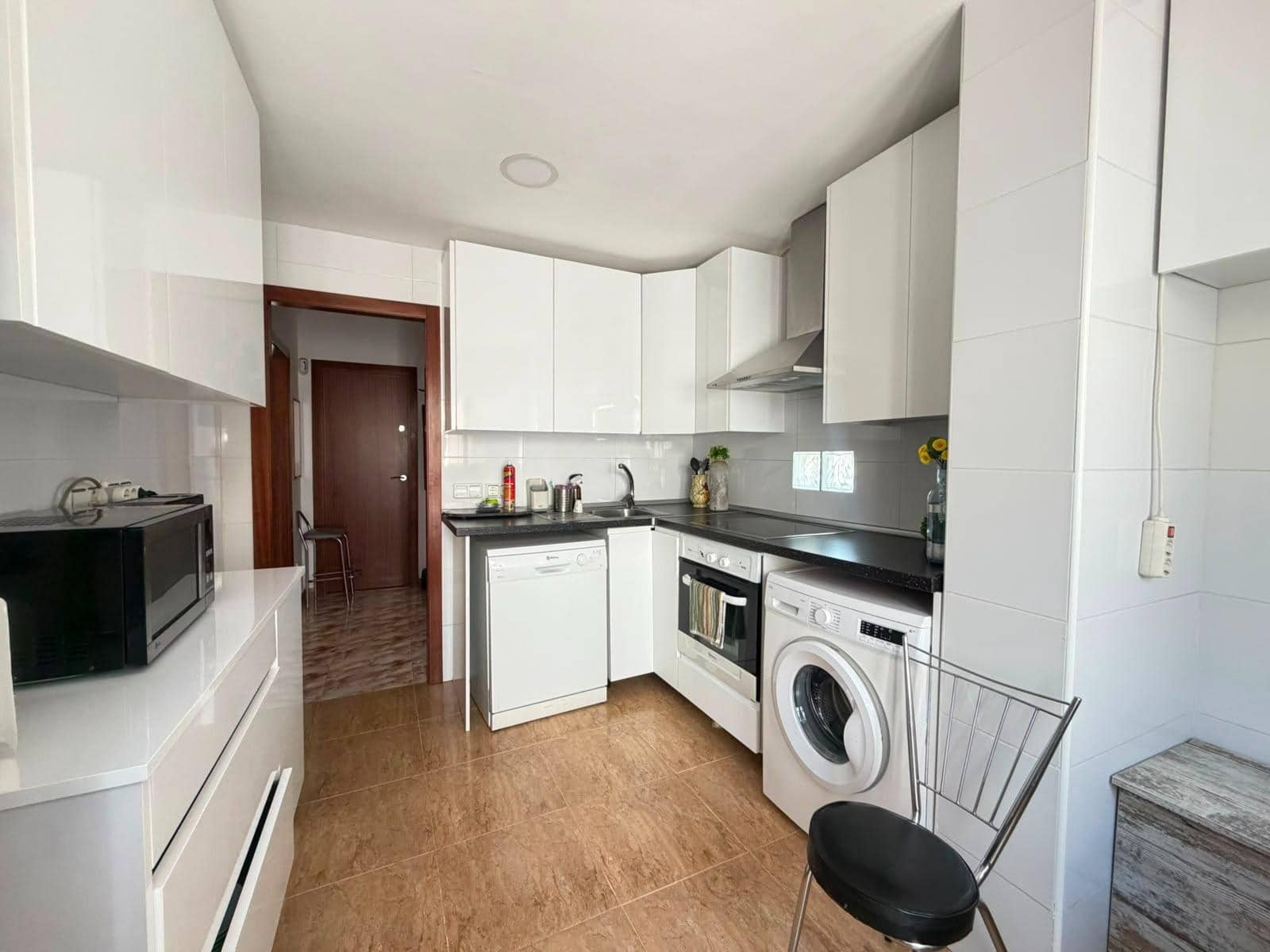 3 soverom Leilighet til leie i Santiago de la Ribera - € 900 (Ref: 9904107)