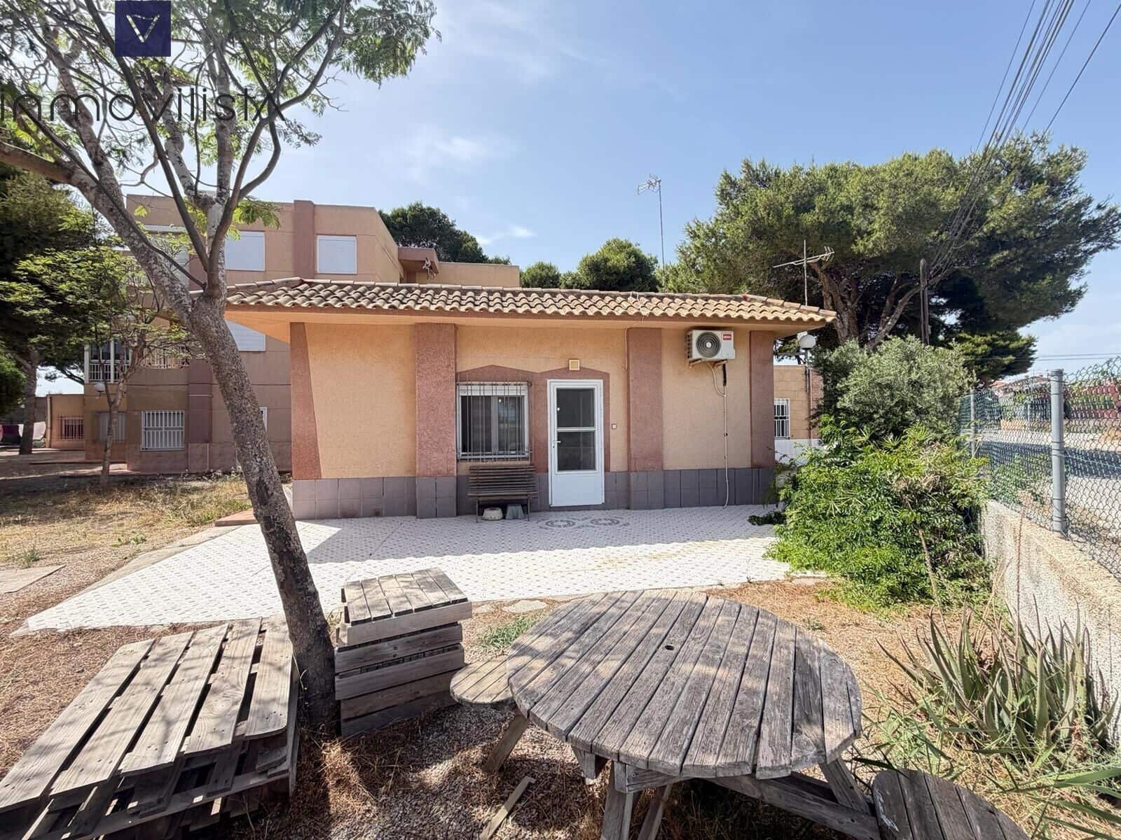 1 slaapkamer Villa te koop in Los Alcazares - € 104.900 (Ref: 9920547)