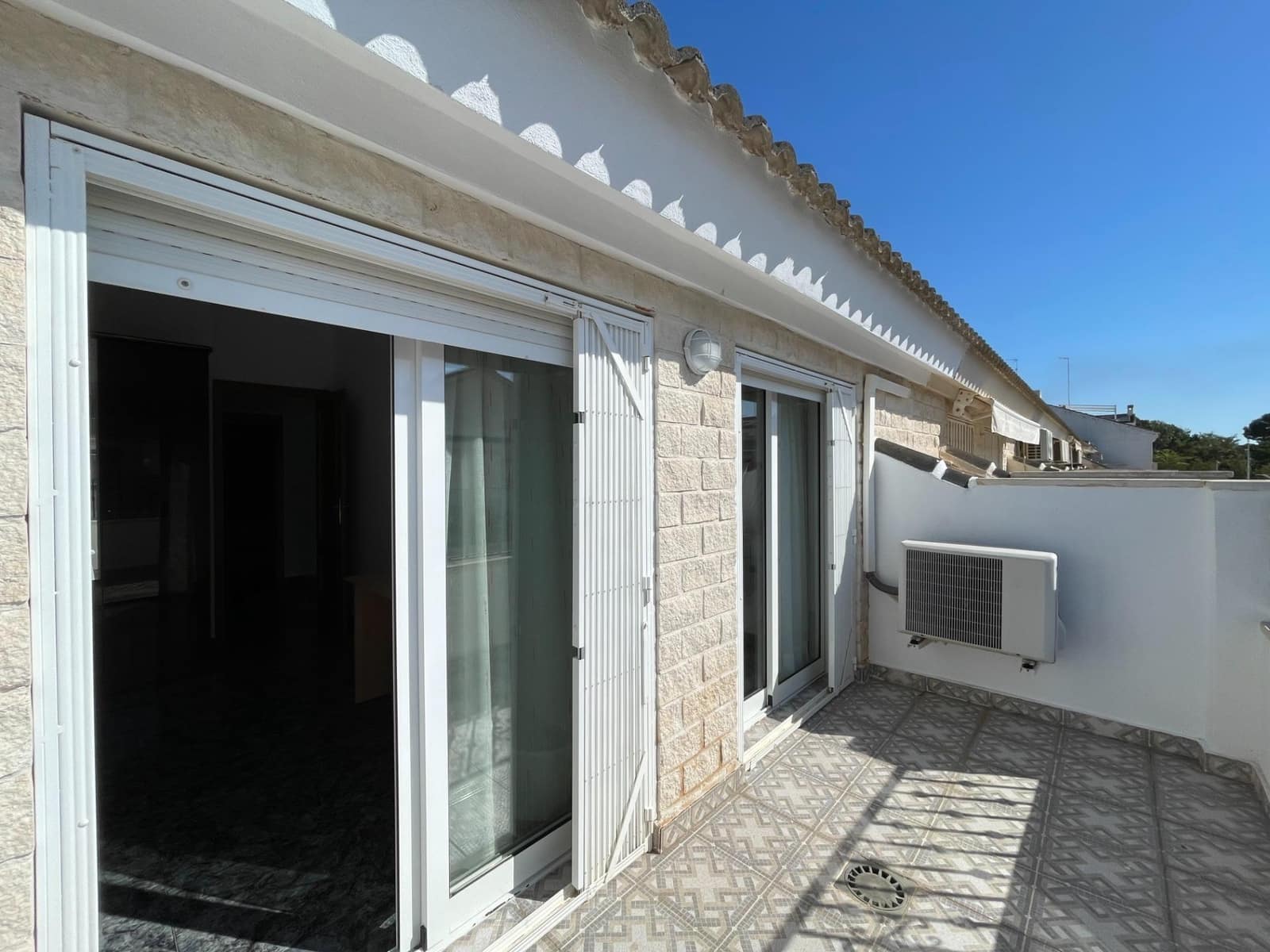 4 bedroom Terraced Villa for rent in San Javier with garage - € 840 (Ref: 9927522)
