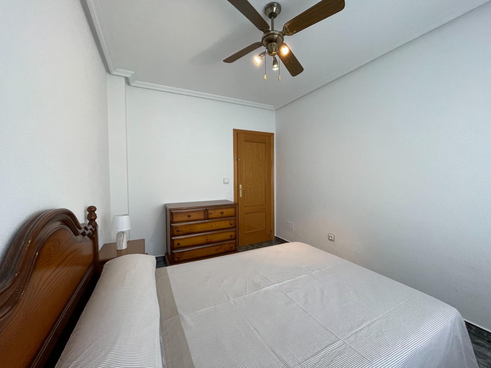 4 bedroom Terraced Villa for rent in San Javier with garage - € 840 (Ref: 9927522)