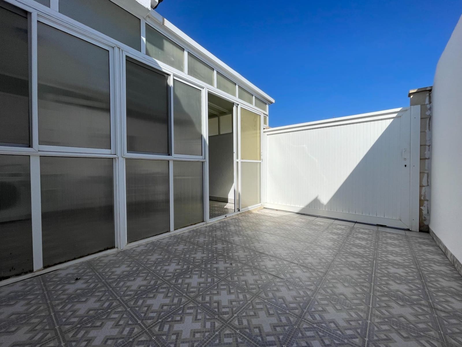 4 bedroom Terraced Villa for rent in San Javier with garage - € 840 (Ref: 9927522)