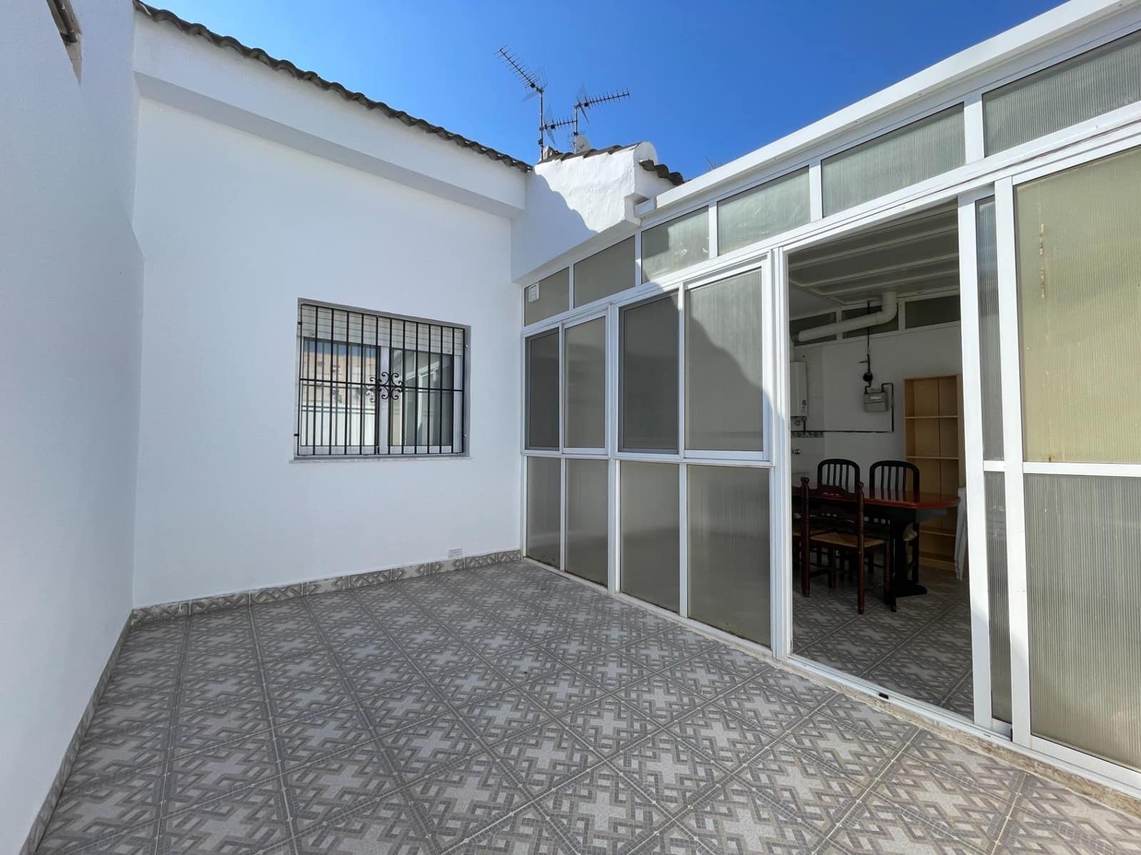4 bedroom Terraced Villa for rent in San Javier with garage - € 840 (Ref: 9927522)