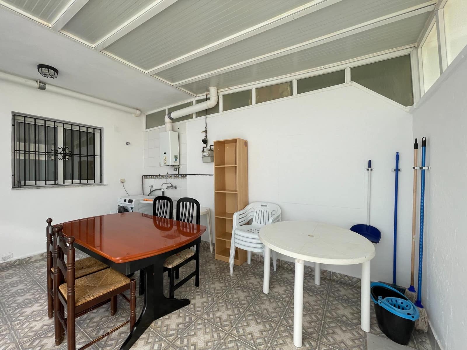 4 bedroom Terraced Villa for rent in San Javier with garage - € 840 (Ref: 9927522)