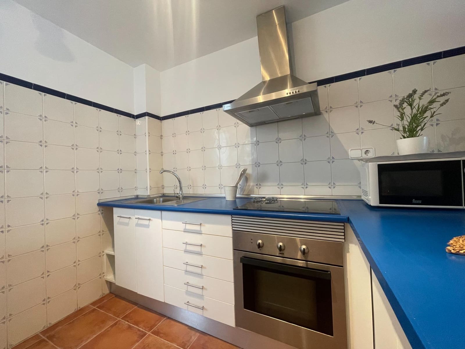 2 bedroom Flat for rent in San Jose de la Vega with garage - € 600 (Ref: 9927523)