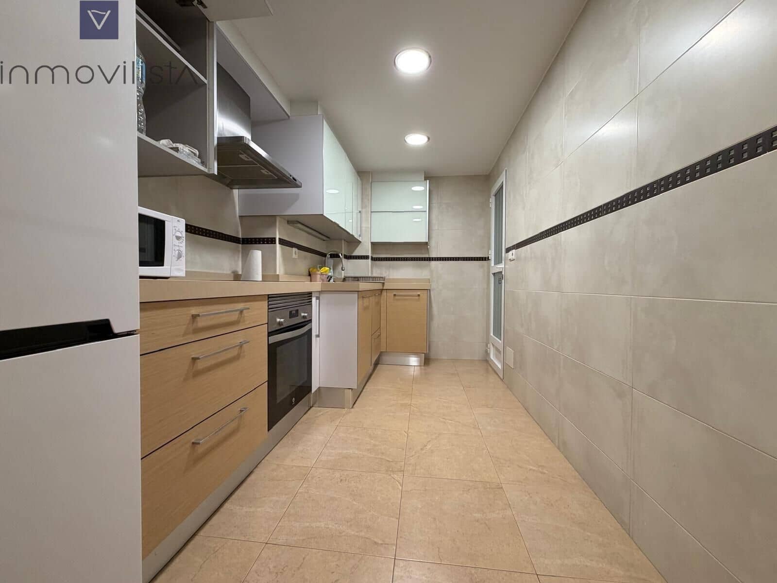 3 soveværelse Lejlighed til leje i Cartagena - € 800 (Ref: 9948014)