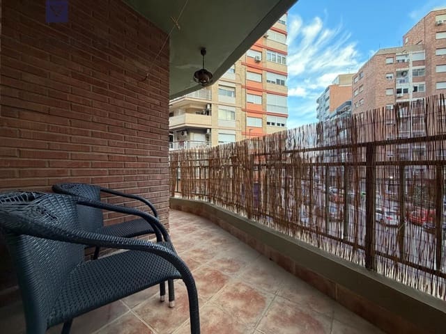 3 soveværelse Lejlighed til leje i Cartagena - € 800 (Ref: 9948014)