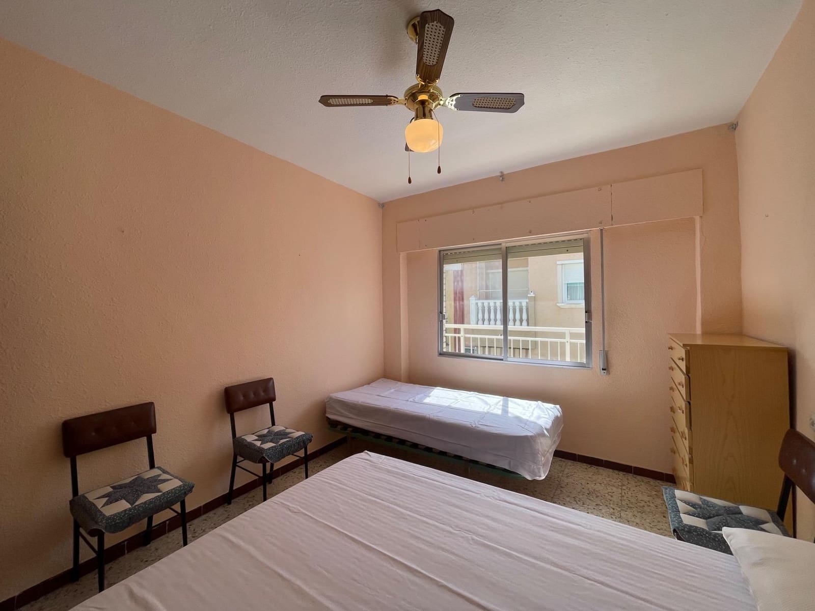 Appartement de 3 chambres à louer à Santiago de la Ribera - 650 € (Ref: 9949899)