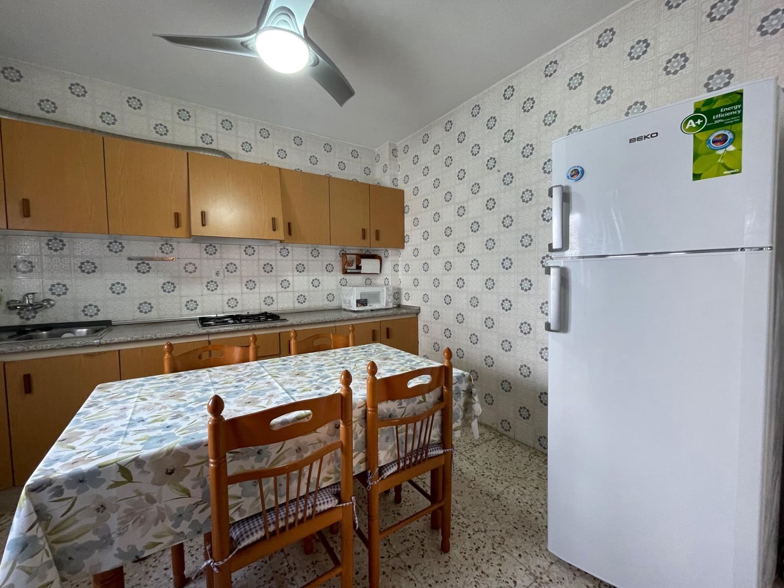 Appartement de 3 chambres à louer à Santiago de la Ribera - 650 € (Ref: 9949899)
