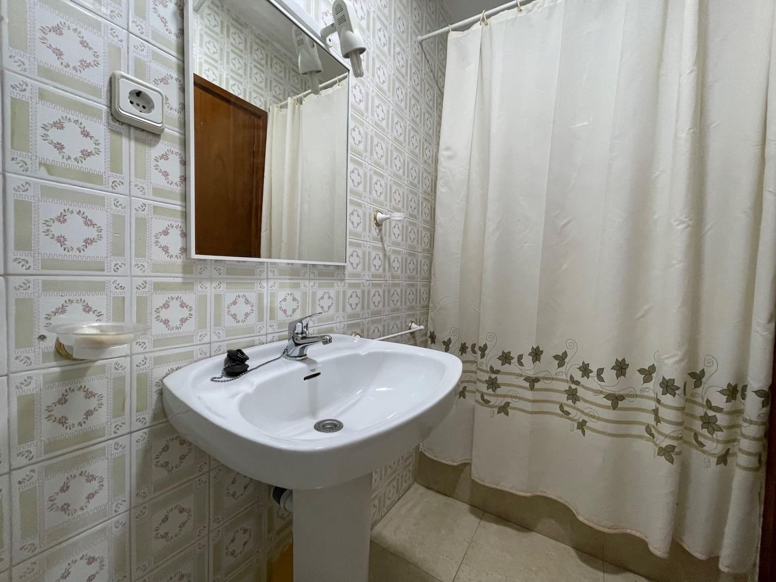 Appartement de 3 chambres à louer à Santiago de la Ribera - 650 € (Ref: 9949899)