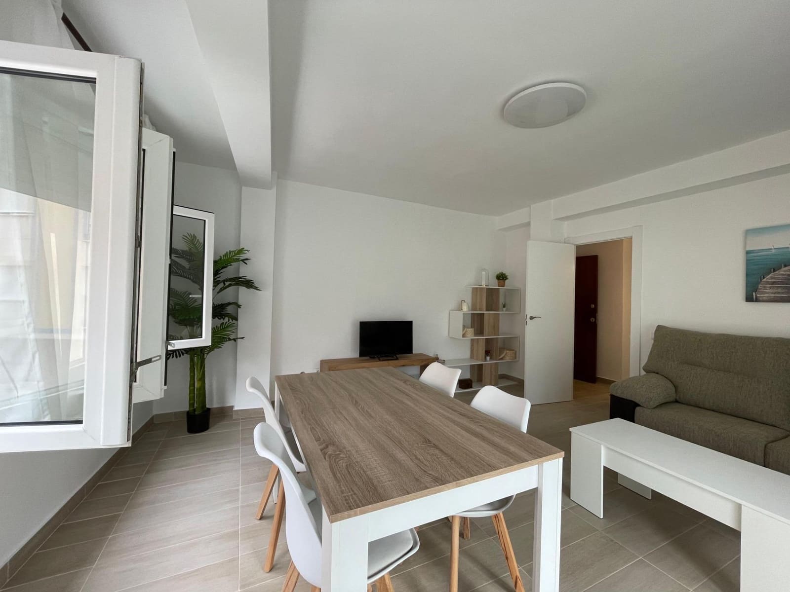 3 slaapkamer Flat te huur in Santiago de la Ribera - € 750 (Ref: 9952722)